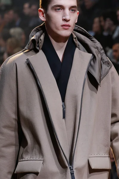 Look 59